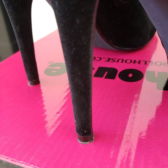 Dollhouse Tantrum Studded Lace-up Peep-toe Booties - Picture 7 of 7